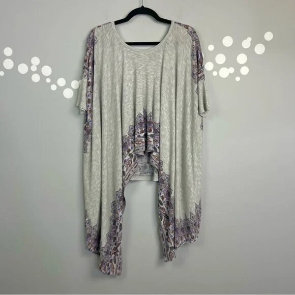 Free People Pick Me Up Tee Gray Boho Asymmetrical Paisley Print Top Size S - Picture 6 of 8